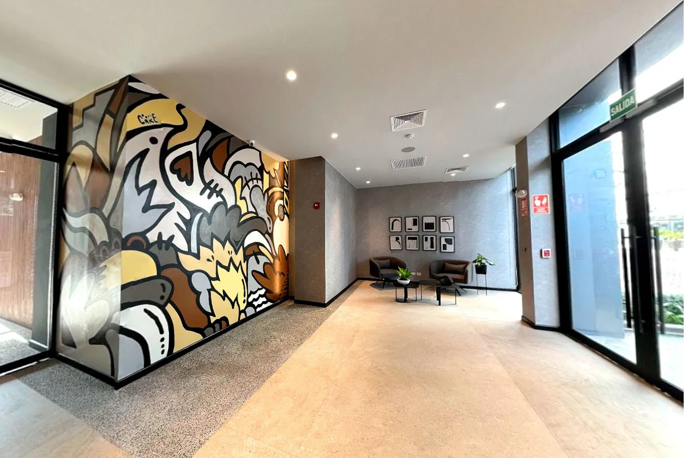 lobby en Smart Rent Ricardo Palma